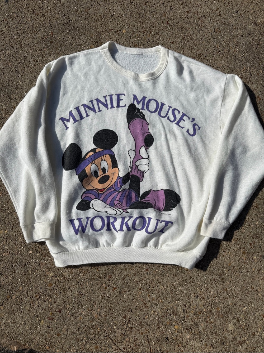 Disney 1980s Minnie Mouse
Workout Sweatshirt